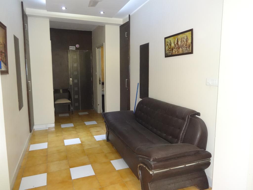 Hotel Grace New Delhi Room photo